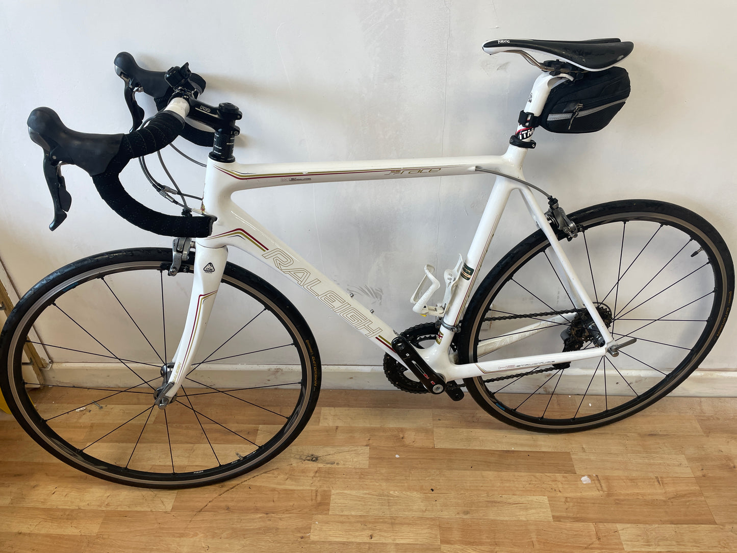 Raleigh Full Carbon 58cm SP Race Road Bike