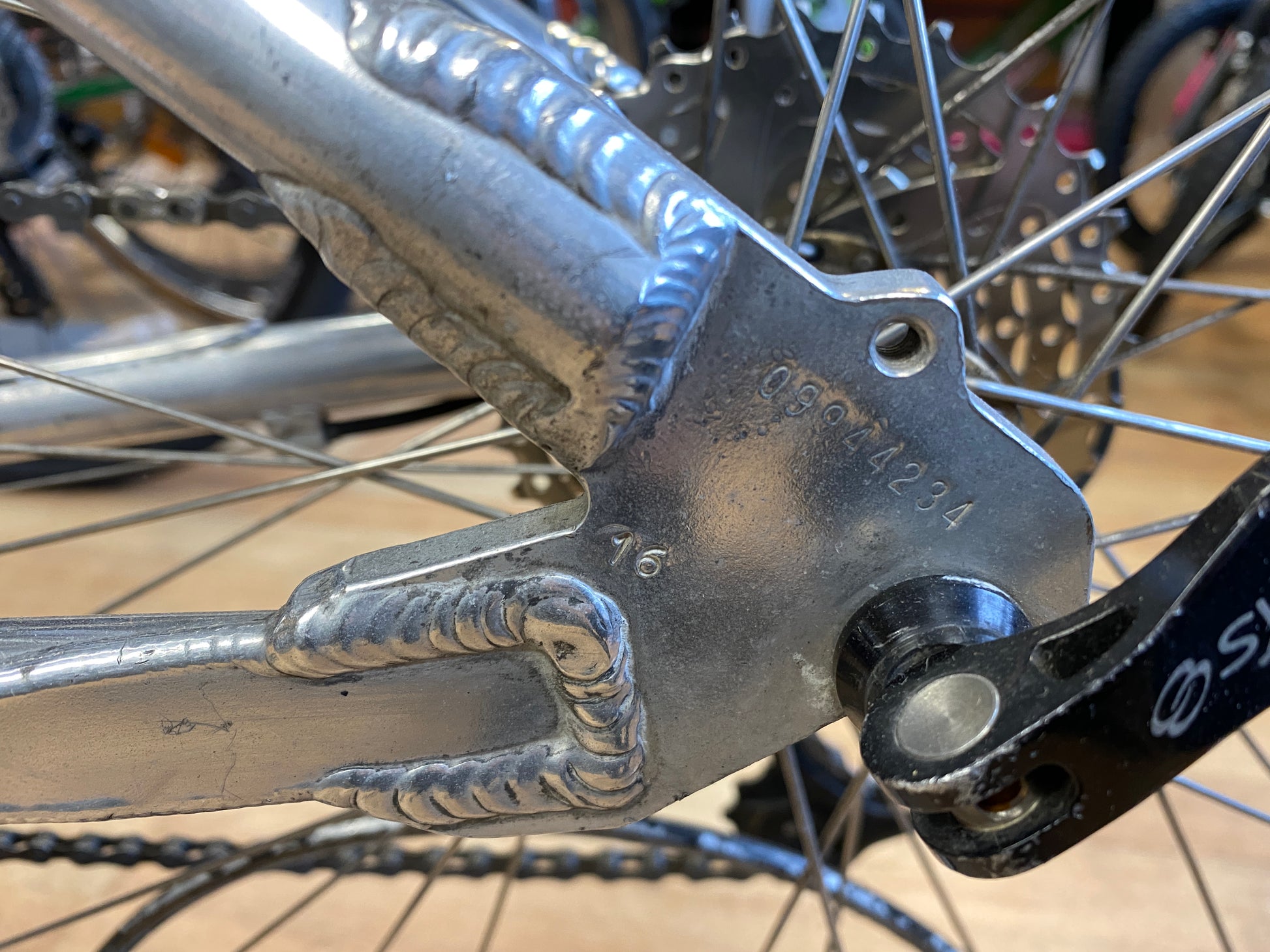 GT Zaskar 94 LE 18inch frame Middleburn parts - Valecycles