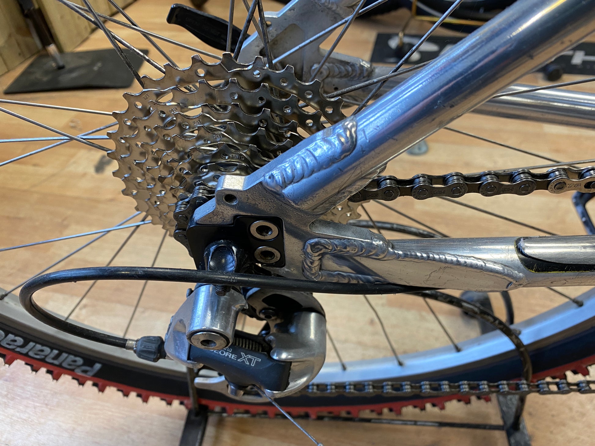 GT Zaskar 94 LE 18inch frame Middleburn parts - Valecycles