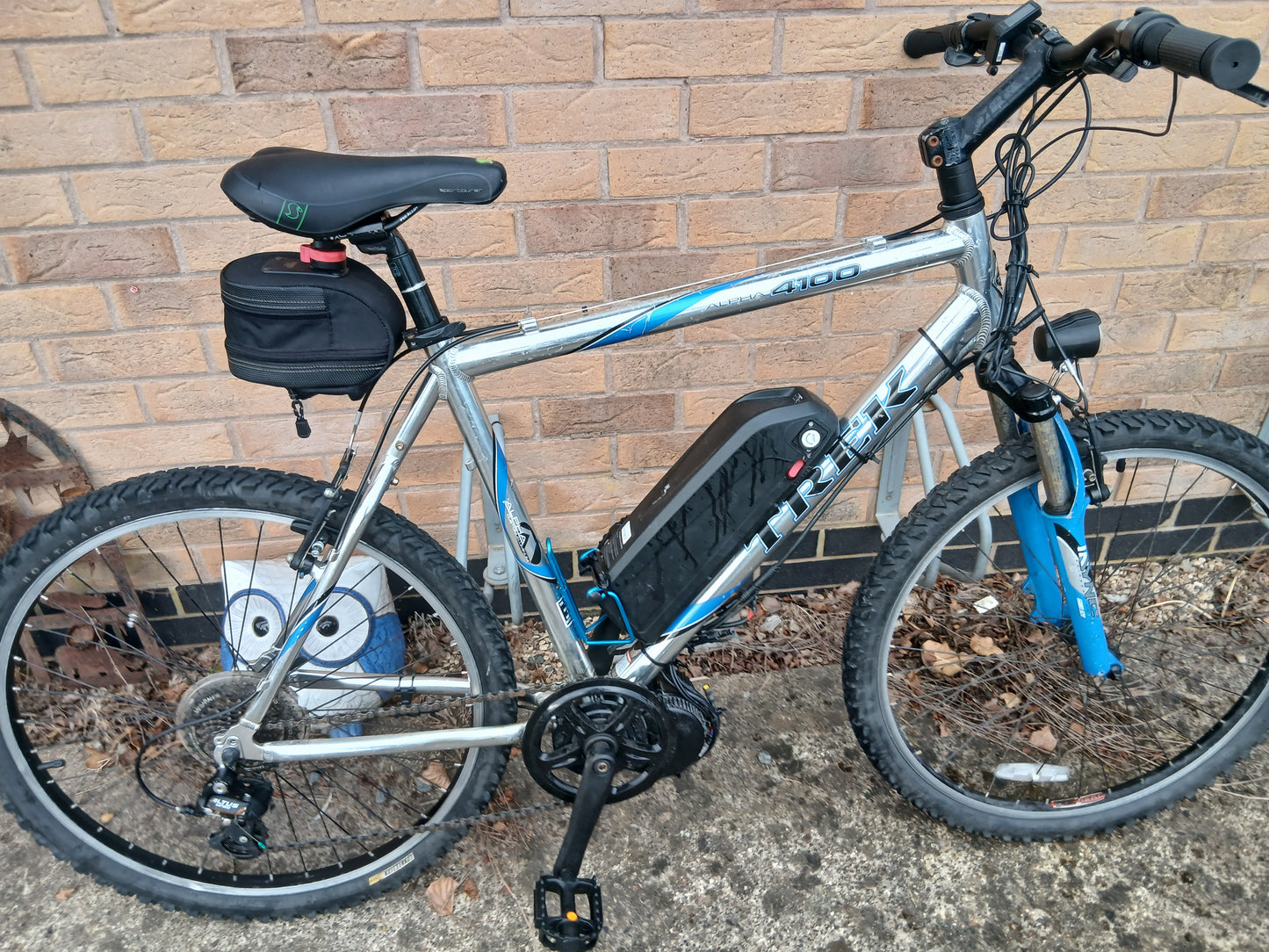Trek 4100 Alloy frame 21inch Ebike conversion.