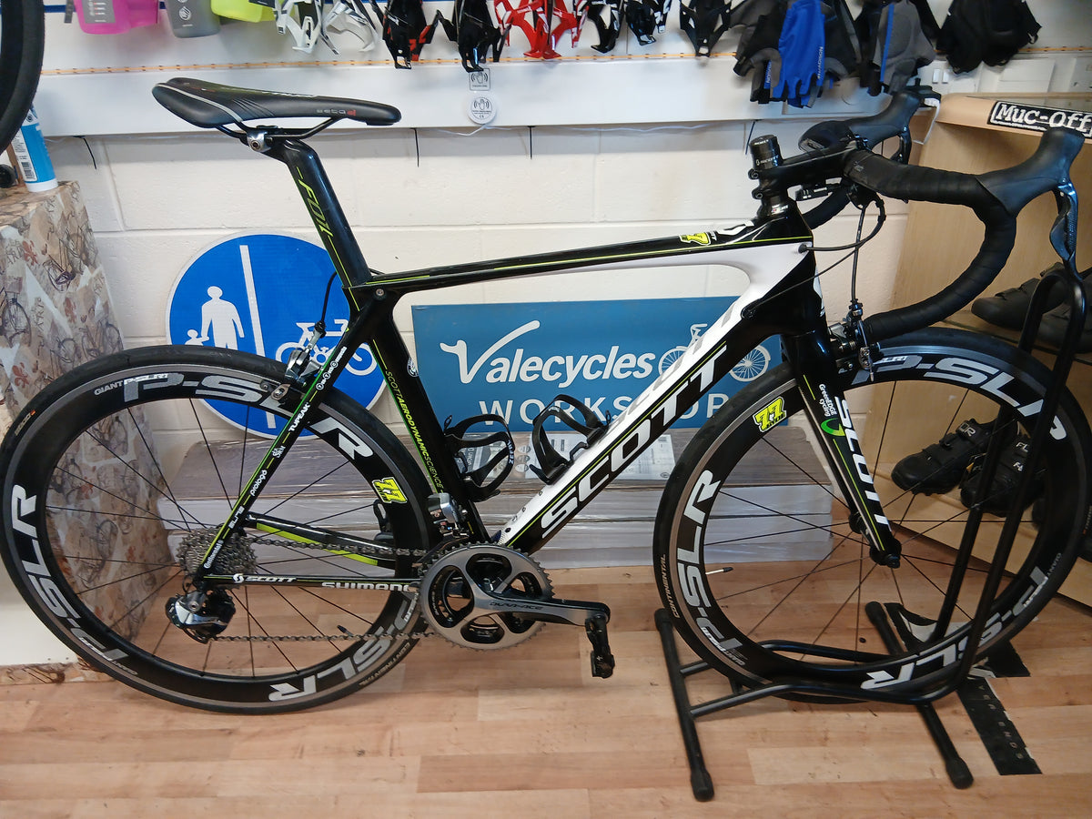 Scott Foil Carbon road bike 52cm frame Medium R9050 Di2