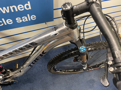Trek Fuel EX 9 29 XT Mountain Bike