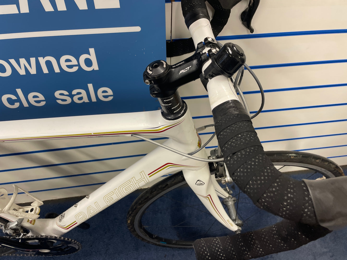 Raleigh Full Carbon 58cm SP Race Road Bike (Was £600) To Clear
