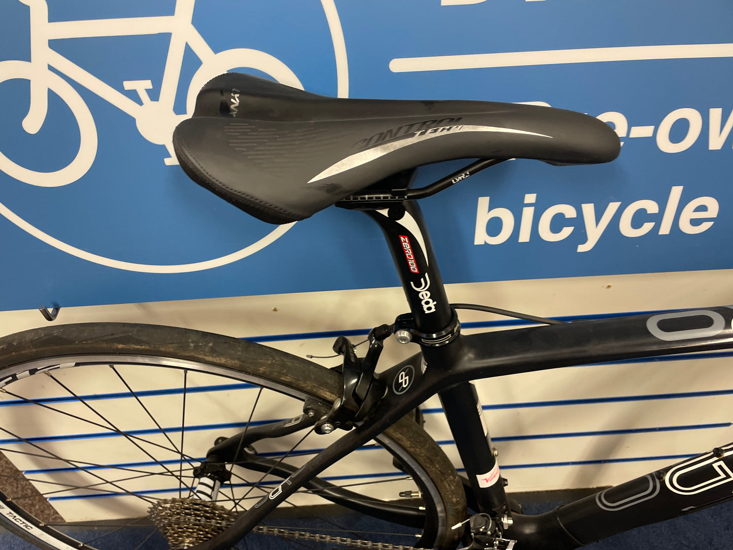 Orro Aira Carbon 51cm frame 105 groupset (was £800)