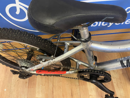 Ridgeback MX20 Silver mountain bike 20inch wheels