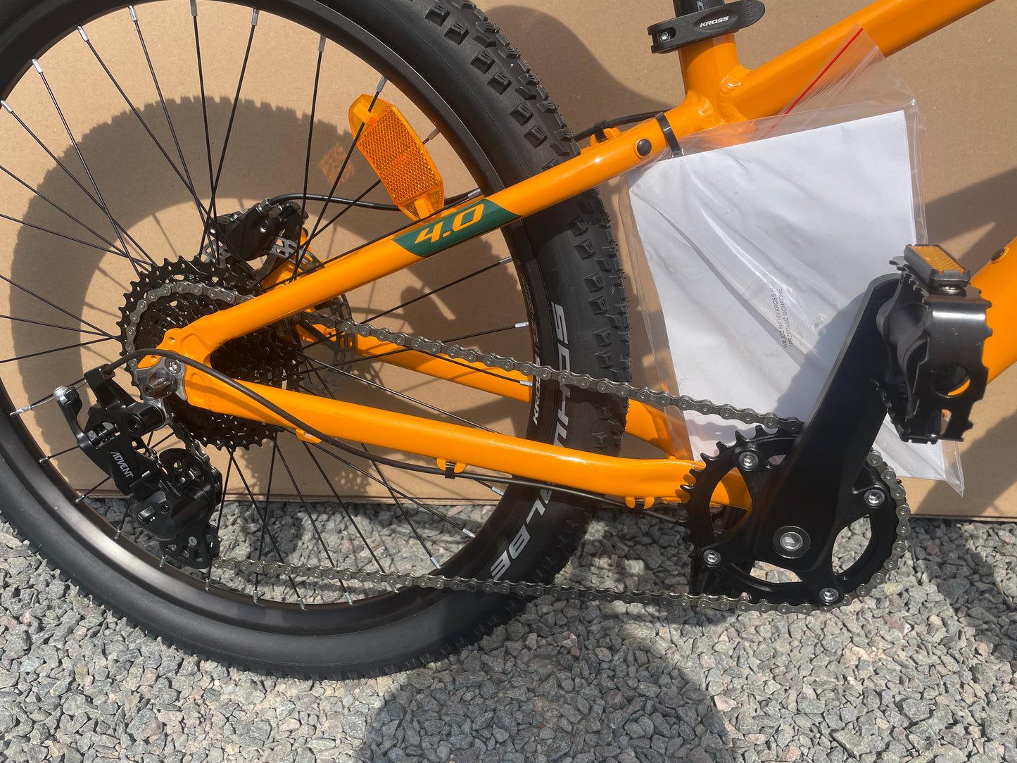 Kross Level Jr 4.0 Orange 24in wheels - Valecycles