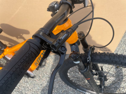 Kross Level Jr 4.0 Orange 24in wheels - Valecycles