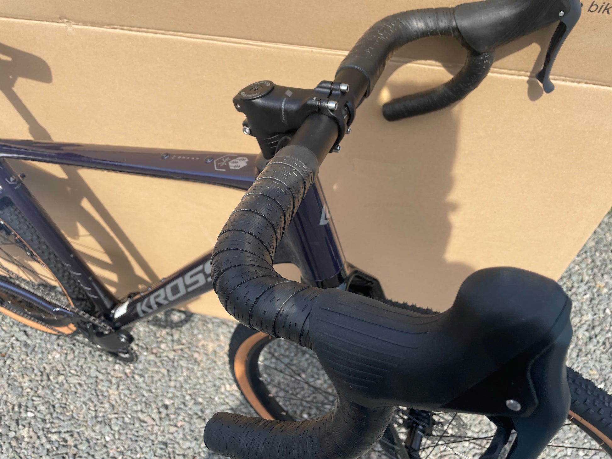 Kross Esker 2.0 Gravel Bike Dark Purple Large - Valecycles