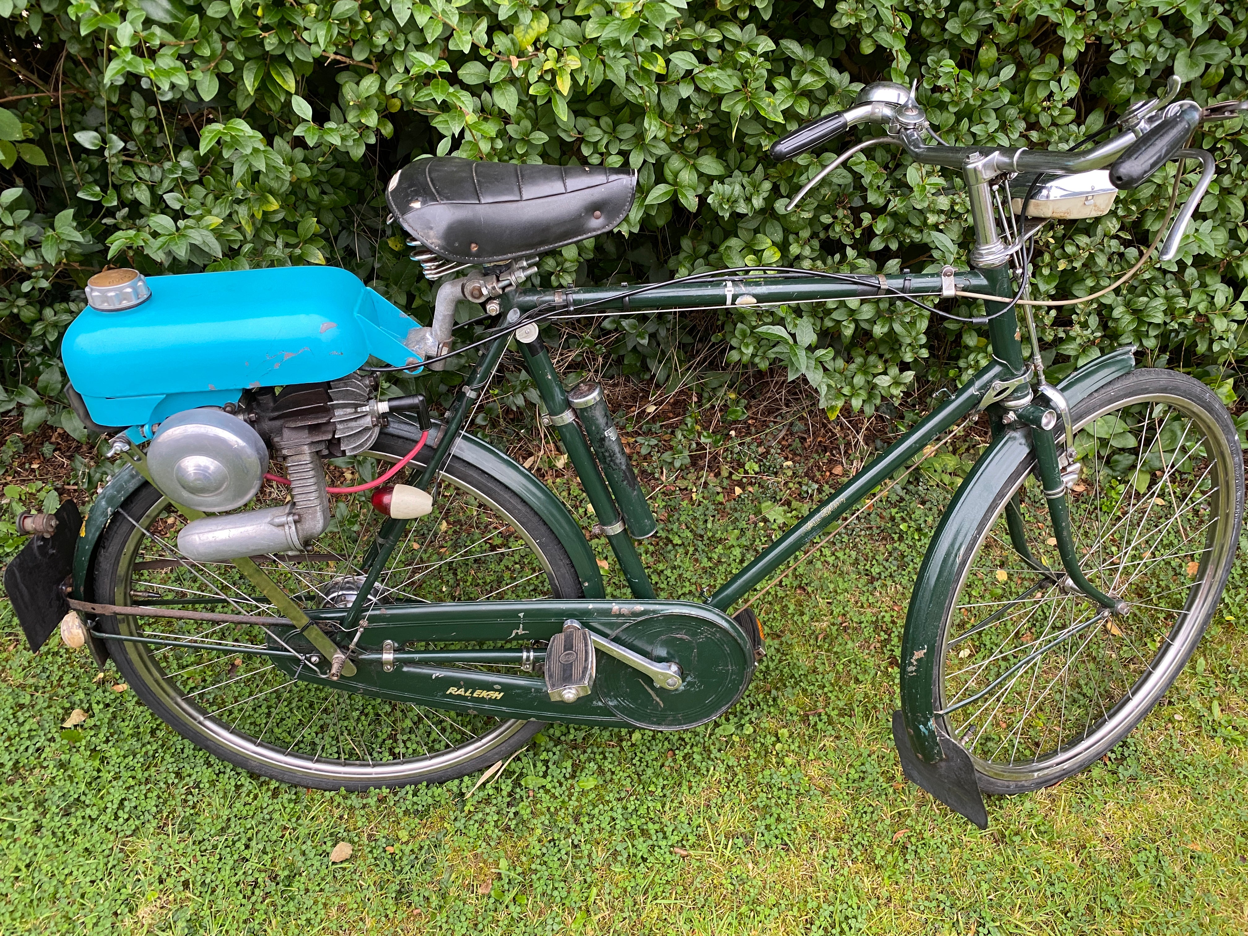 Vintage raleigh shop bikes 1950s